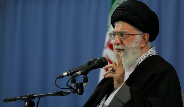 السيد الخامنئي: الشعب الإيراني أحبط دعاية الأعداء التي تستهدف إيران 