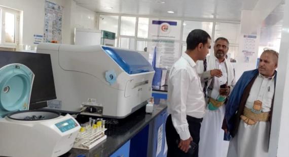 وكيل محافظة صنعاء يطلع على الخدمات الطبية في مستشفى 22 مايو بهمدان 