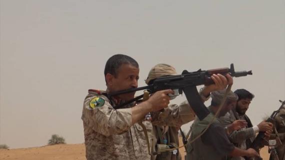 وزير الدفاع: استعادة مأرب مسألة وقت وكل المناطق المحتلة ستعود إلى السيادة اليمنية 
