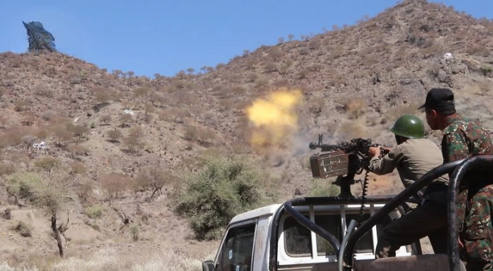 ذمار.. مناورات في جبل الشرق وميفعة عنس ومغرب عنس