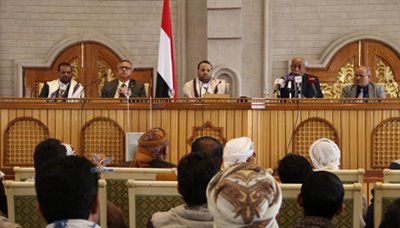 رئيس المجلس السياسي الأعلى يلتقي قيادة محافظة صعدة وعدد من مشائخها وأعيانها