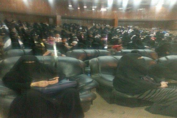 الهيئة النسائية الجانب التربوي تكريم مديرات مدارس الأمانة وعدد من طالبات الثانوية