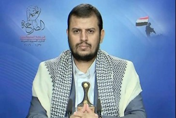 من سِمات المنافقين نظرة الاستهزاء والسخرية للمؤمنين.
