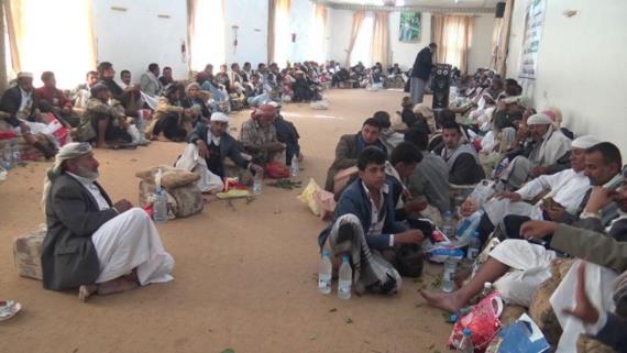 السلطة المحلية في إب تعقد لقاءً موسعا لرفد الجبهات