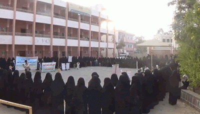 حرائر مدينة حجة ينددن بجرائم العدوان والحصار الاقتصادي (صور)
