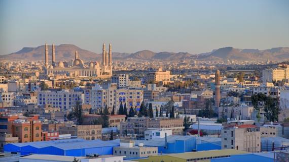 قيادة المحافظات تهنئ قائد الثورة والشعب اليمني بإسقاط مؤامرة العدوان
