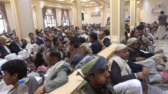 اجتماع موسع لمشايخ ووجهاء محافظة حجه