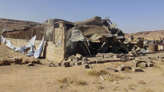 طيران العدوان يستهدف مزرعة دواجن في منطقة دماج بصعدة