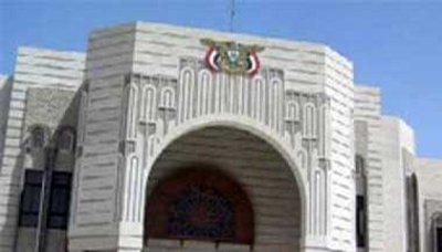 ناطق الحكومة يدين تصعيد العدوان وقصفه الهستيري للعاصمة صنعاء وصعدة