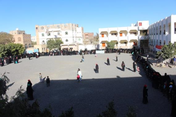 حرائر مديريات بني الحارث والثورة وشعوب يؤكدن على النفير العام في مواجهة العدوان
