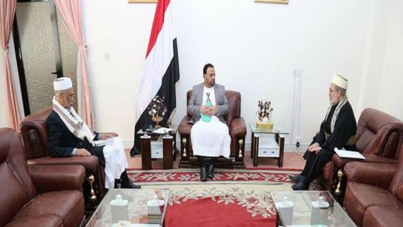 الرئيس الصماد يلتقي رئيس مجلس القضاء الأعلى ووزير الدولة لشؤون مجلسي النواب والشورى