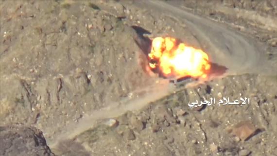 الإعلام الحربي يوزع مشاهد وصور لكمين نوعي في قطاع جيزان ( صور)