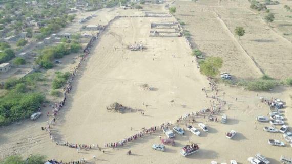 وقفة قبلية حاشدة لقبائل مديرية المغلاف بالحديدة لإعلان النفير العام