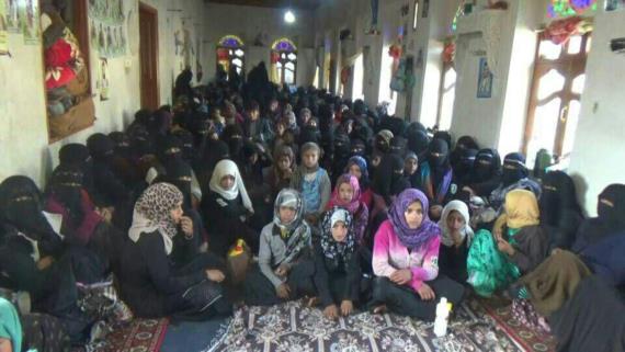 فعالية نسائية بمناسبة ذكرى ميلاد الزهراء في بني السياغ بمديرية الحيمة الخارجية