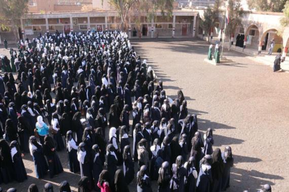 وقفات طلابية بذمار تدشينا للعام الرابع للصمود في وجه العدوان