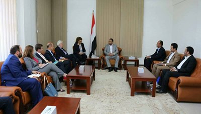 الرئيس الصماد يستقبل المبعوث الأممي إلى اليمن