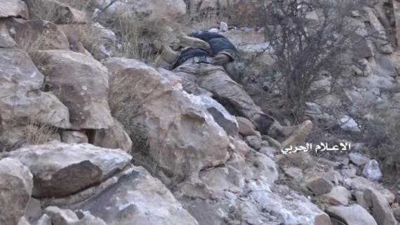 مصرع قيادي بارز للمرتزقة في عسير وتدمير آلية بصحراء البقع