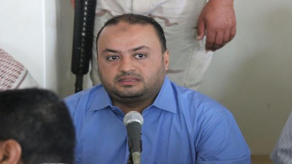 وزير المالية يعلن عن إجراءات لمواجهة الحرب الاقتصادية وتحطيم الريال