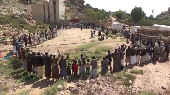 قبائل بيت مونس وهجرة الدواعر بالمحويت تدين جرائم العدوان على اليمن
