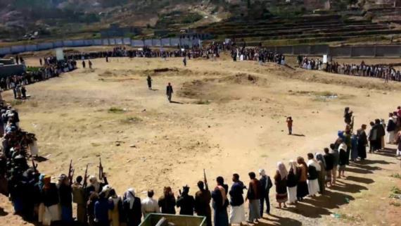 وقفة احتجاجية بمديريتي الجبين ومزهر بريمة للتنديد بخروقات العدوان