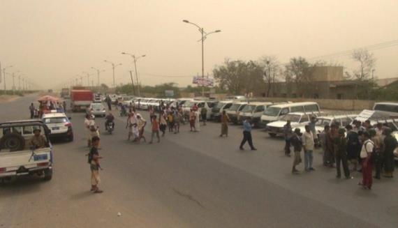 إفتتاح مجمع فرز النقل البري بمحافظة الحديدة