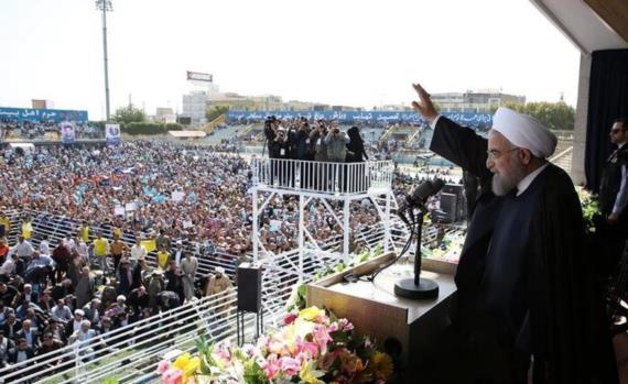 الرئيس روحاني: اميركا تشعر بالعجز أمام صمود شعبنا.. يعلن عن اكتشاف حقل نفط جديد باحتياطات تقدر بـ 53 مليار برميل 