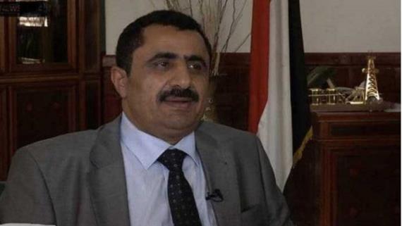 وزير النفط: قوى العدوان ومرتزقتها تنهب من عائدات النفط والغاز في مأرب يومياً ما يغطي راتب شهر ونصف لجميع موظفي الدولة 