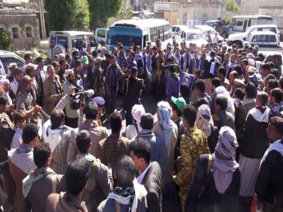 محافظة حجة تستقبل 24 أسيرا من الجيش واللجان الشعبية
