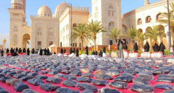 الهيئة النسائية بأمانة العاصمة تسير قافلة شتوية للمرابطين بالجبهات