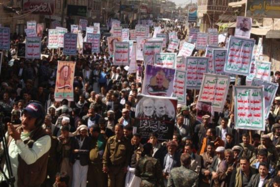 مسيرة جماهيرية حاشدة بذمار تنديداً بجريمة اغتيال سليماني والمهندس.