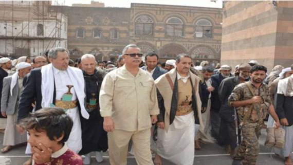 رئيس الوزراء يزور الجامع الكبير ومعالم دينية وتاريخية بمدينة صنعاء القديمة