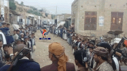 وقفة احتجاجية بحجة للتنديد باستمرار احتجاز السفن النفطية