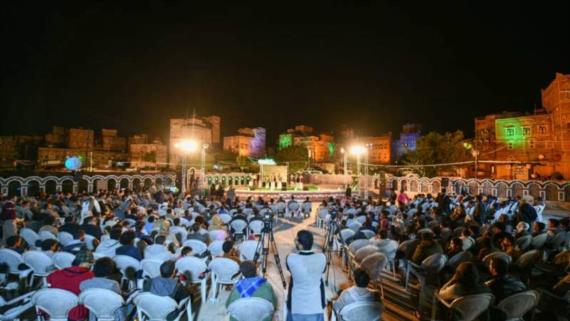 تأهل ستة متسابقين في مسابقة الزامل بمهرجان الرسول الأعظم بصنعاء