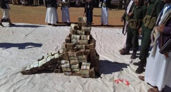 أبناء المحويت يُسيرون قافلة للمرابطين في الجبهات احتفاء بسنوية الشهيد