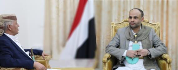 الرئيس المشاط يناقش مع محافظ إب مستوى الأداء الخدمي بالمحافظة
