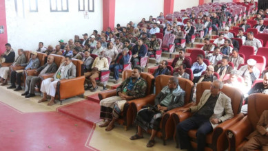 قطاعات النقل والأشغال والتخطيط بتعز تُحيي ذكرى سنوية شهيد القرآن