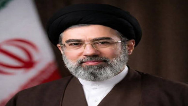 السيد مجتبى خامنئي: الثأر لدماء الشهيد القائد وبقية الشهداء مطلب شعبي سيتحقق حتماً