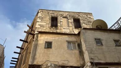 المستوطنون الصهاينة يستولون على عقار “الباشا” التاريخي في القدس المحتلة
