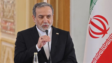 عراقتشي: العالم اعترف بأن إيران قوة لا تهزم وتستطيع مواجهة واشنطن
