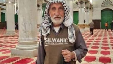 العدو الصهيوني يبعد 7 مقدسيين عن المسجد الأقصى لمدة 6 أشهر