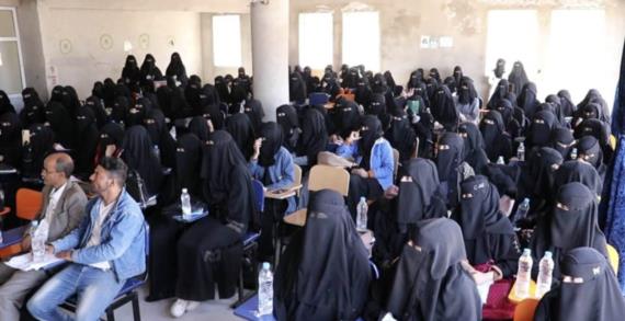طالبات جامعة الضالع ينظمن فعالية خطابية بذكرى ميلاد الزهراء عليها السلام